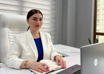 Lamiyə Xəlilova  “Qadın Sahibkarlarla İş...