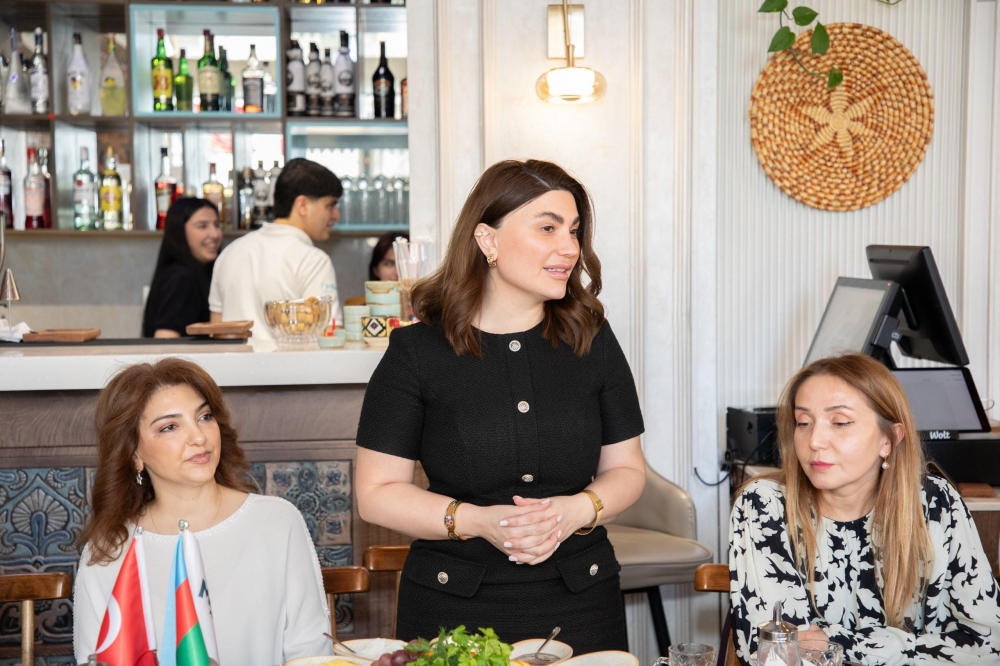 AGTL-in alt komitəsinin sədri MUSİAD Azərbaycanın Qadın Sahibkarlığının Dəstəklənməsi Komissiyasının təqdimatında iştirak edib