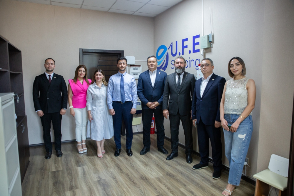 AGTL rəhbərliyi və üzvləri AGTL-in yeni üzvü "U.F.E Shipping MMC"-nin ofisini ziyarət edib